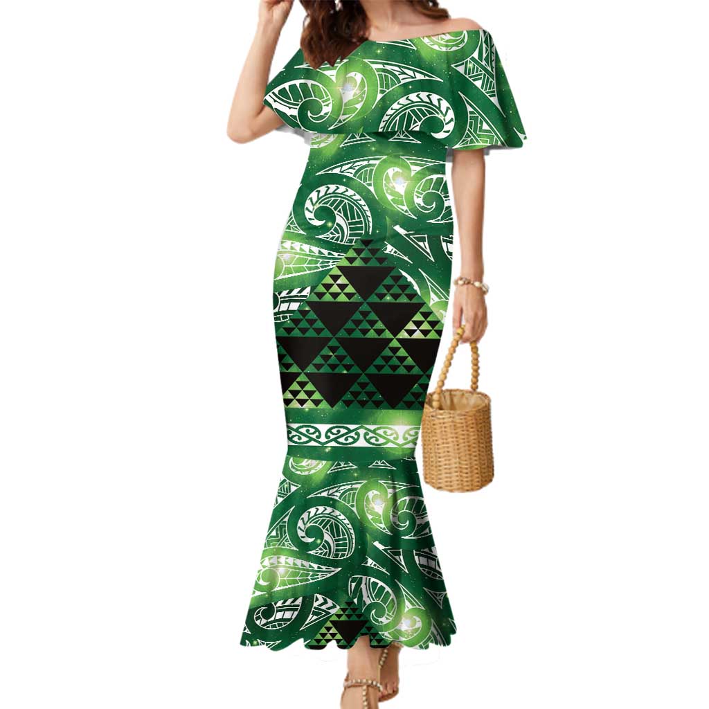 Matariki New Zealand Family Matching Mermaid Dress and Hawaiian Shirt NZ Niho Taniwha Maori New Year Green Galaxy LT14 Mom's Dress Green - Polynesian Pride