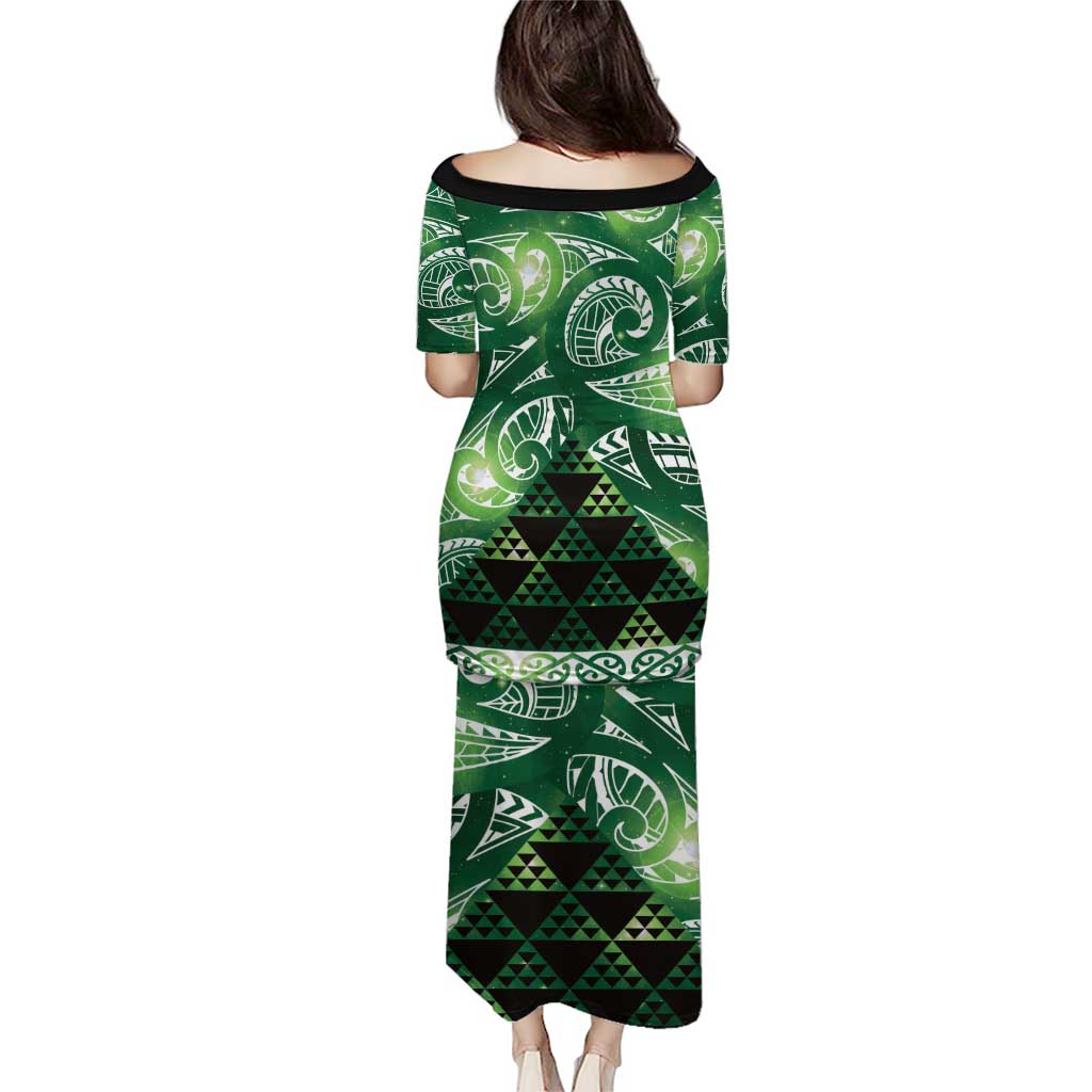 Matariki New Zealand Family Matching Puletasi and Hawaiian Shirt NZ Niho Taniwha Maori New Year Green Galaxy LT14 - Polynesian Pride