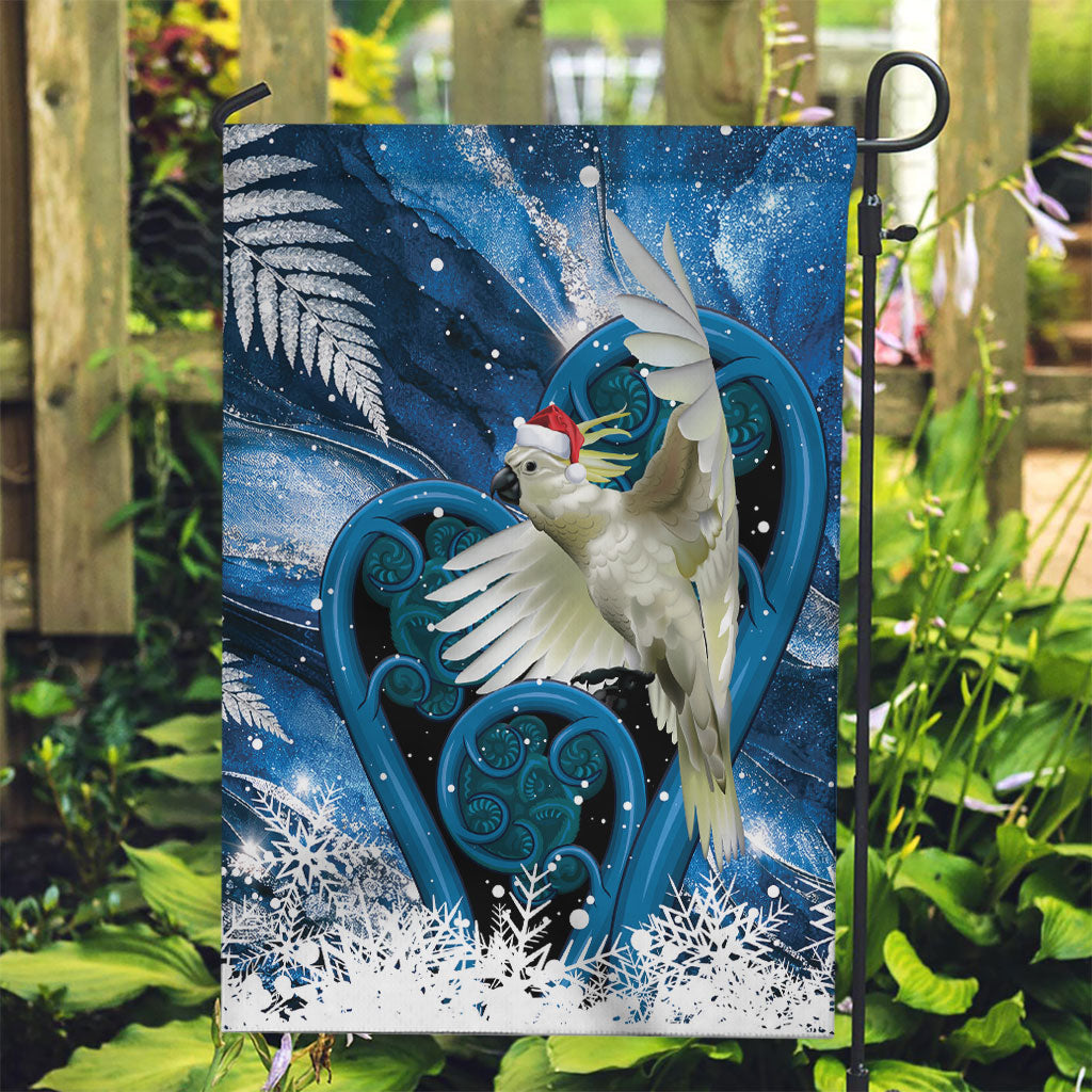 Sulphur-crested Cockatoo New Zealand Christmas In July Garden Flag NZ Aroha Koru Fern Marble Vibes LT14 Garden Flag Blue - Polynesian Pride