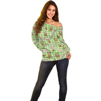 Green Palaka Hawaii Mele Kalikimaka Off Shoulder Sweater Ohia Lehua Shell Leis Funny Gingerbread Santa - Polynesian Pride