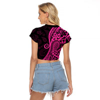 Pink Polynesia Paisley Raglan Cropped T Shirt Polynesian With Tropical Flowers LT14 - Polynesian Pride