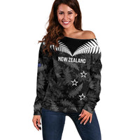 Custom New Zealand Silver Fern Football Off Shoulder Sweater Go Aotearoa Grunge Black - Polynesian Pride