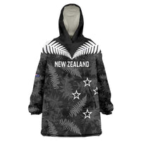 Custom New Zealand Silver Fern Football Wearable Blanket Hoodie Go Aotearoa Grunge Black - Polynesian Pride