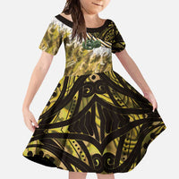 Yellow Traditional Cloak Aotearoa Family Matching Mermaid Dress and Hawaiian Shirt Maori Paua Shell Korowai Pattern LT14 Daughter's Dress Yellow - Polynesian Pride