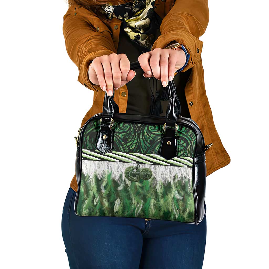 Green Traditional Cloak Aotearoa Shoulder Handbag Maori Paua Shell Korowai Pattern