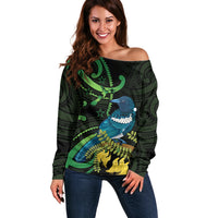 New Zealand Tui Bird Off Shoulder Sweater Aotearoa Maori With Kowhai Flowers LT14 Women Black - Polynesian Pride