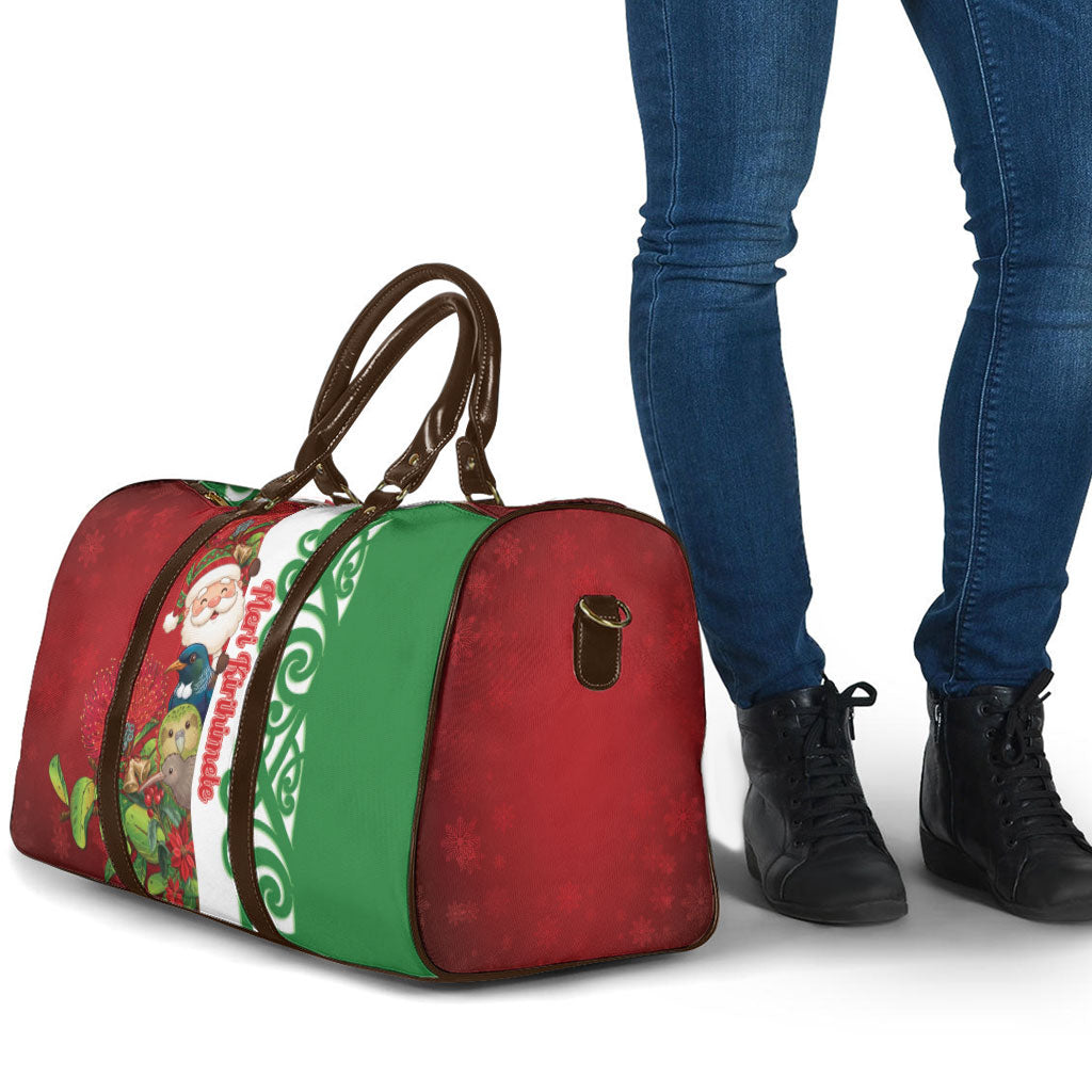 Meri Kirihimete New Zealand Travel Bag Cute Santa NZ Animals and Pohutukawa LT14 - Polynesian Pride