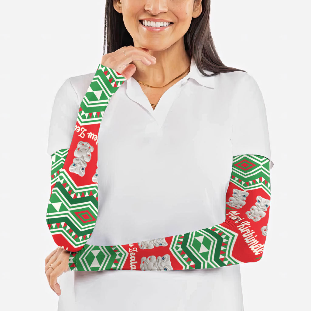 New Zealand Christmas In July Arm Sleeves Meri Kirihimete Hei Tiki Taniko Motifs Seamless LT14 - Polynesian Pride