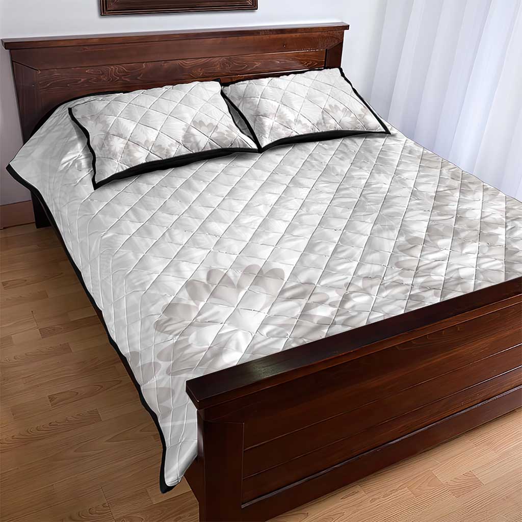 Tonga White Sunday Quilt Bed Set Manuia le Aso Sa o Tamaiti Heilala With Ngatu Pattern