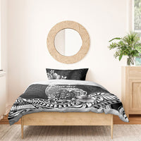 Hawaii Surfing Personalized Bedding Set Born To Surf Tiki Hawaiian Pattern