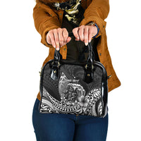 Hawaii Surfing Personalized Shoulder Handbag Born To Surf Tiki Hawaiian Pattern LT14 One Size Black - Polynesian Pride