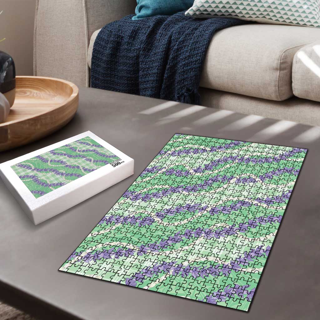 Pastel Green Hawaii Palaka Honohono Pikake Puzzle Hawaiian Orchid Lei Polynesian Pattern - Polynesian Pride