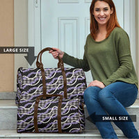 Black Hawaii Palaka Honohono Pikake Travel Bag Hawaiian Orchid Lei Polynesian Pattern - Polynesian Pride