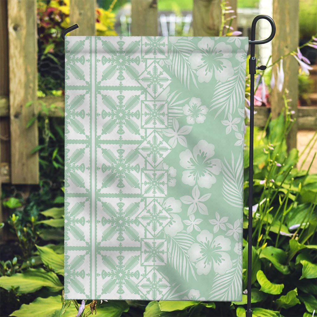 Pastel Green Kahili Quilt Hawaii Garden Flag Tropical Flower Seamless Half Style