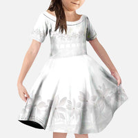 Tokelau White Sunday Family Matching Off Shoulder Maxi Dress and Hawaiian Shirt Polynesian Pattern Gardenia Thunbergia LT14 Daughter's Dress White - Polynesian Pride