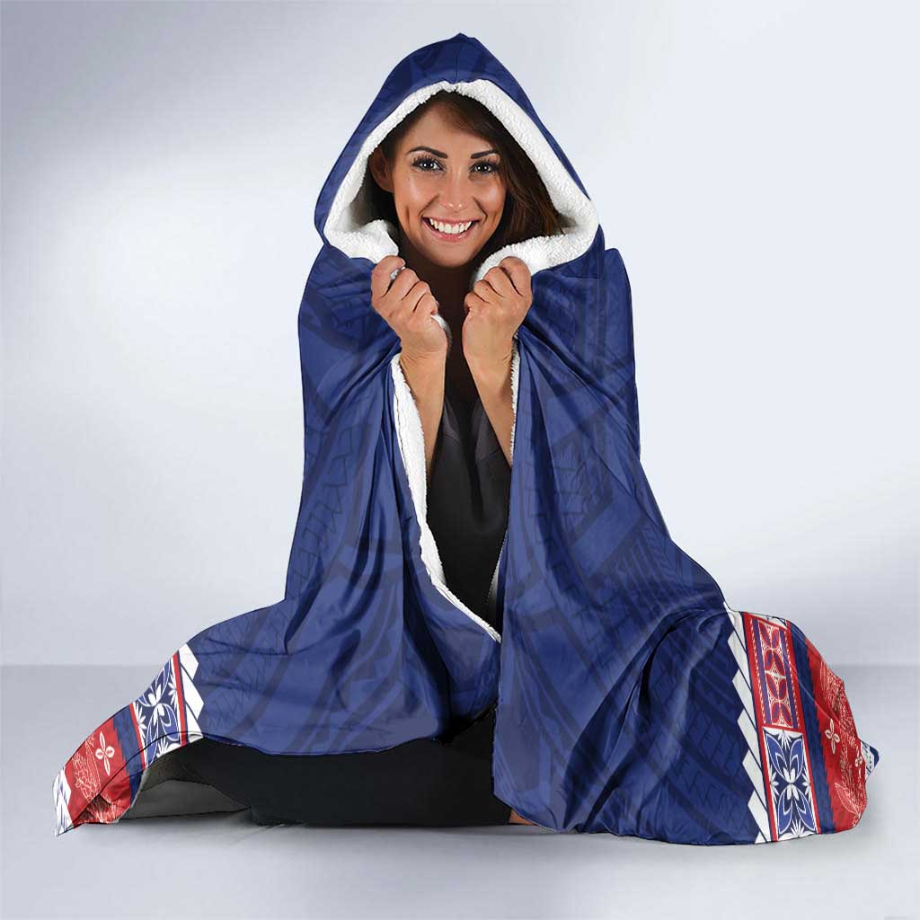 Personalised FAST Samoa Siapo Hooded Blanket Teuila Flowers Samoan Pattern - Polynesian Pride