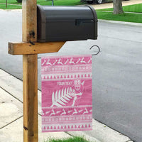 New Zealand Christmas Rugby Personalised Garden Flag Meri Kirihimete All Black Maori Pink Version LT14 - Polynesian Pride