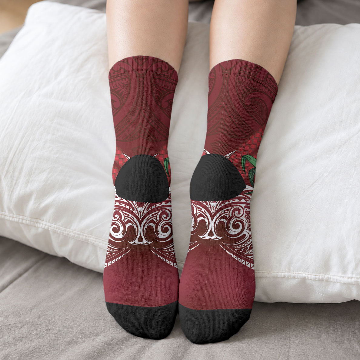 Rongoa Maori New Zealand Harakeke Crew Socks NZ Weaving Pattern Red LT14 - Polynesian Pride