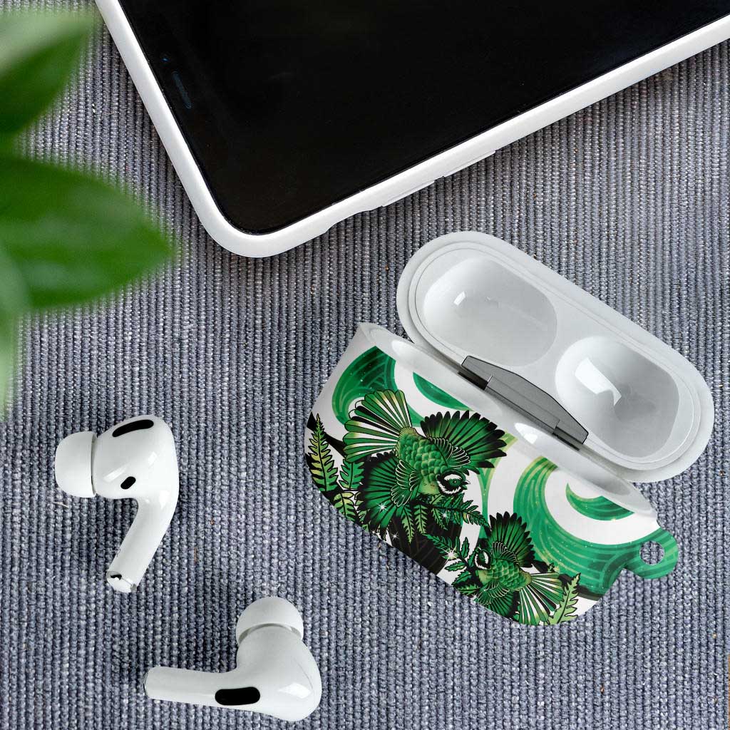 Piwakawaka New Zealand Matariki AirPods Case Maori New Year Silver Fern Green Galaxy LT14 - Polynesian Pride
