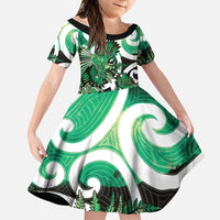 Piwakawaka New Zealand Matariki Family Matching Mermaid Dress and Hawaiian Shirt Maori New Year Silver Fern Green Galaxy LT14 Daughter's Dress Green - Polynesian Pride