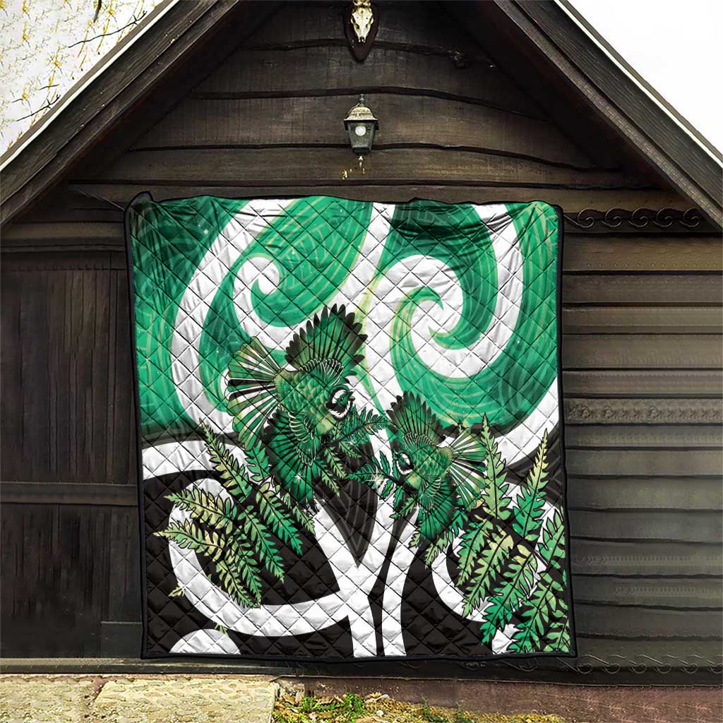 Piwakawaka New Zealand Matariki Quilt Maori New Year Silver Fern Green Galaxy