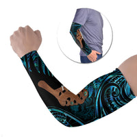 Maripi New Zealand Arm Sleeves Maori Weapon Paua Shell Haka Fern
