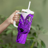 Hawaii Tumbler With Handle Polynesian Shark Tattoo With Plumeria Purple Gradient