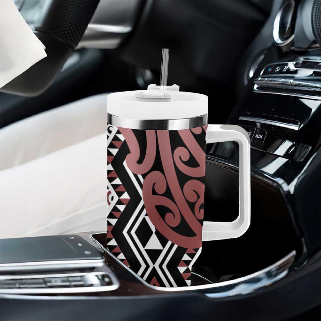 New Zealand Tumbler With Handle Aotearoa Kowhaiwhai Mix Taniko Art - Brown