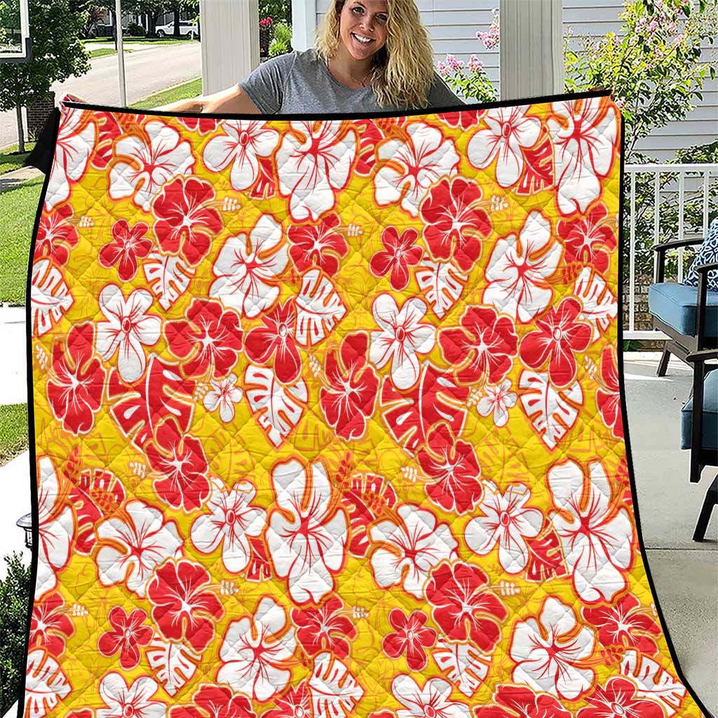 Yellow Hawaii Hibiscus Quilt Tropical Flowers Seamless Pattern - Polynesian Pride