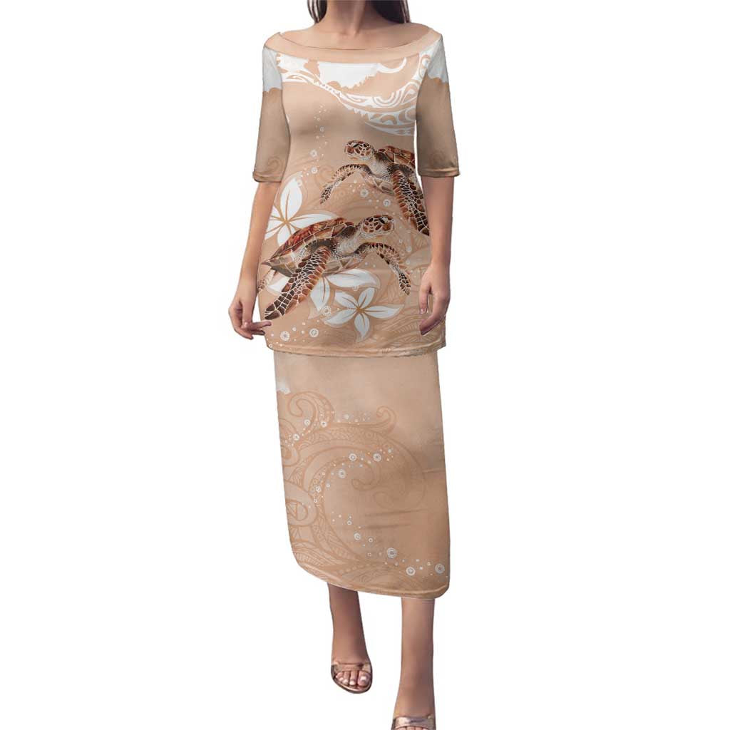 Happy Valentine's Day Polynesia Family Matching Puletasi and Hawaiian Shirt SeaTurtle Couple Polynesian - Desert Sand Color LT14 Mom's Dress Desert Sand - Polynesian Pride