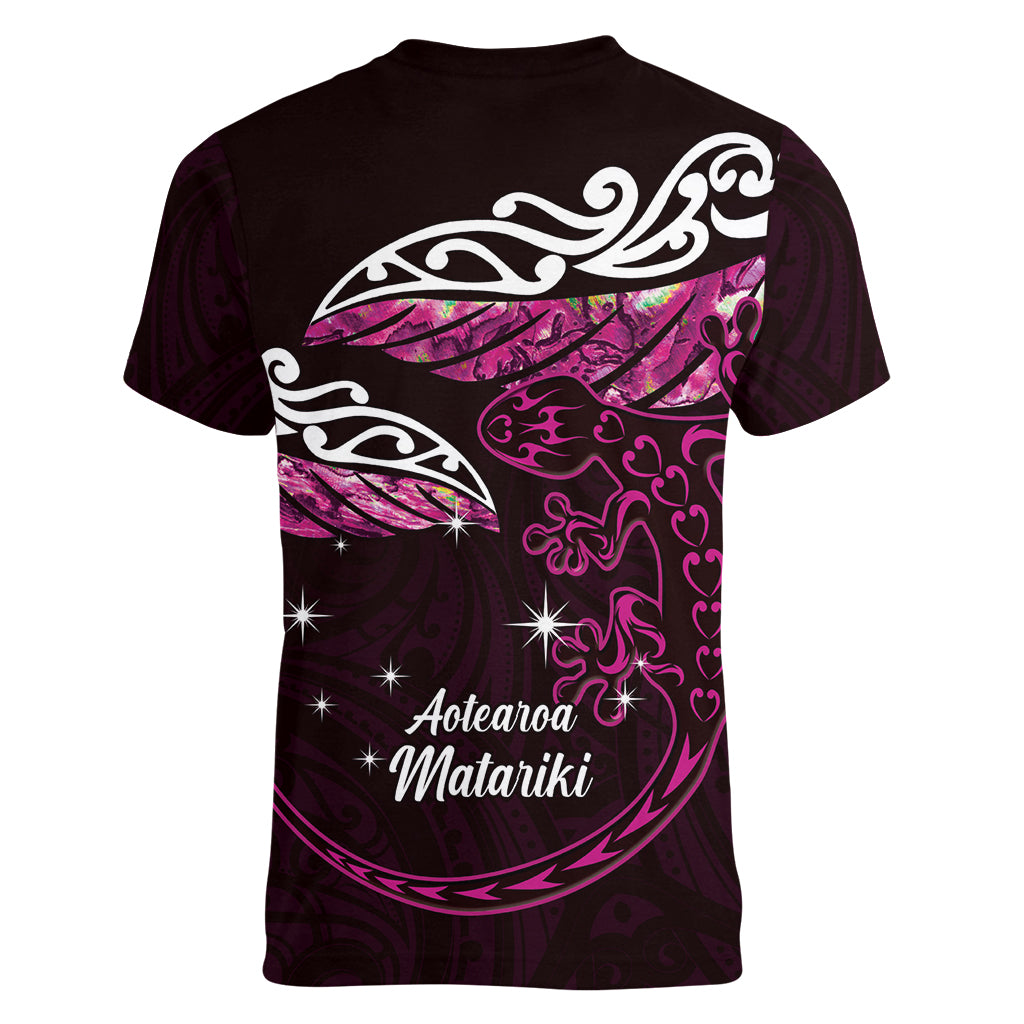 New Zealand Matariki Women V-Neck T-Shirt Maori New Year Silver Fern And Lizard - Pink