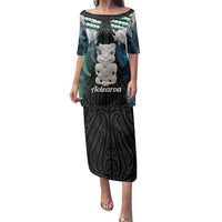Aotearoa Korowai Motif Family Matching Puletasi and Hawaiian Shirt Hei Tiki Poutama Maori Pattern LT14 Mom's Dress Turquoise - Polynesian Pride