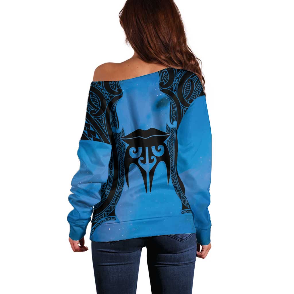 Personalised Moko Kauae New Zealand Off Shoulder Sweater Maori Chin Tattoo Blue - Polynesian Pride