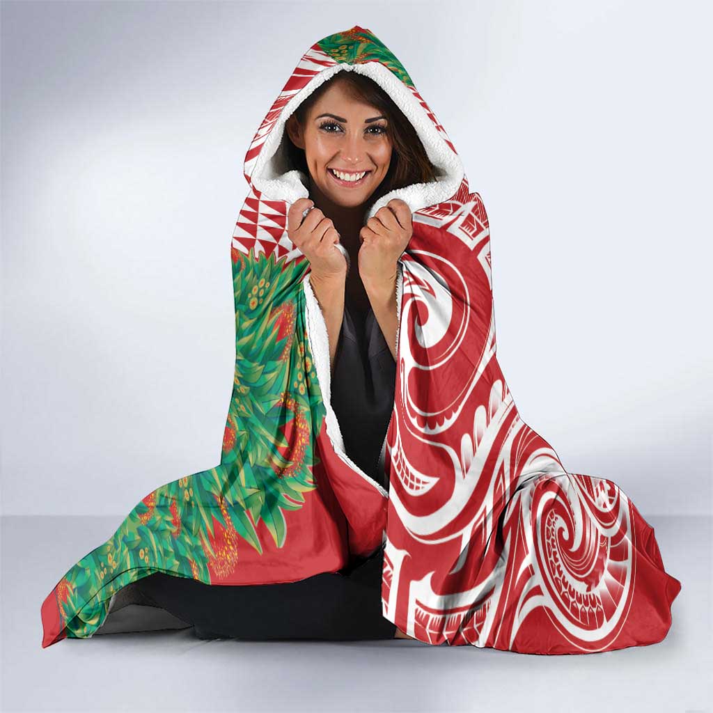 Personalised New Zealand Tuatara Christmas Hooded Blanket Meri Kirihimete Aotearoa Maori Mix Pohutukawa LT14 - Polynesian Pride
