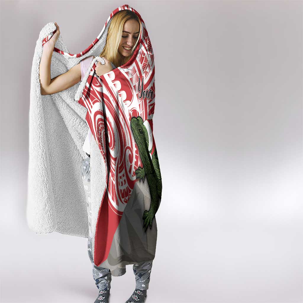 Personalised New Zealand Tuatara Christmas Hooded Blanket Meri Kirihimete Aotearoa Maori Mix Pohutukawa LT14 - Polynesian Pride