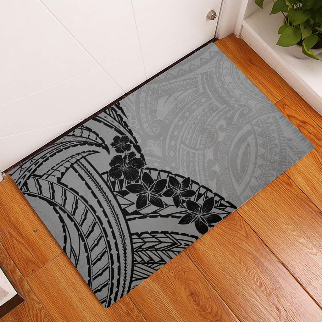 Black Gray Polynesia Tropical Flowers Rubber Doormat