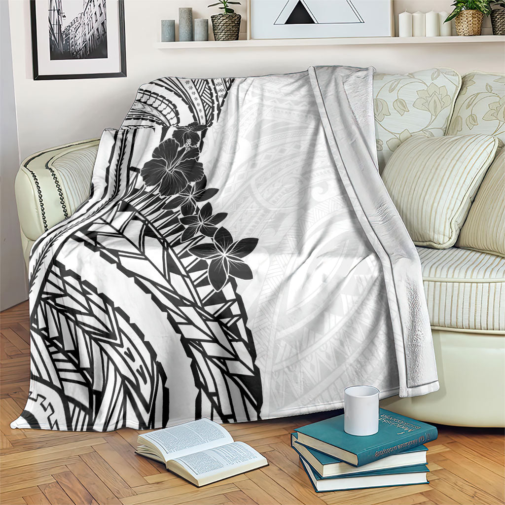Black White Polynesia Tropical Flowers Blanket