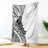 Black White Polynesia Tropical Flowers Blanket