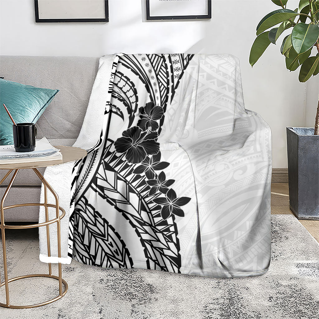 Black White Polynesia Tropical Flowers Blanket