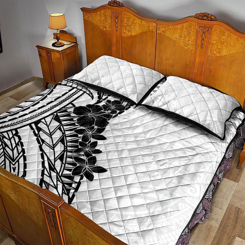 Black White Polynesia Tropical Flowers Quilt Bed Set