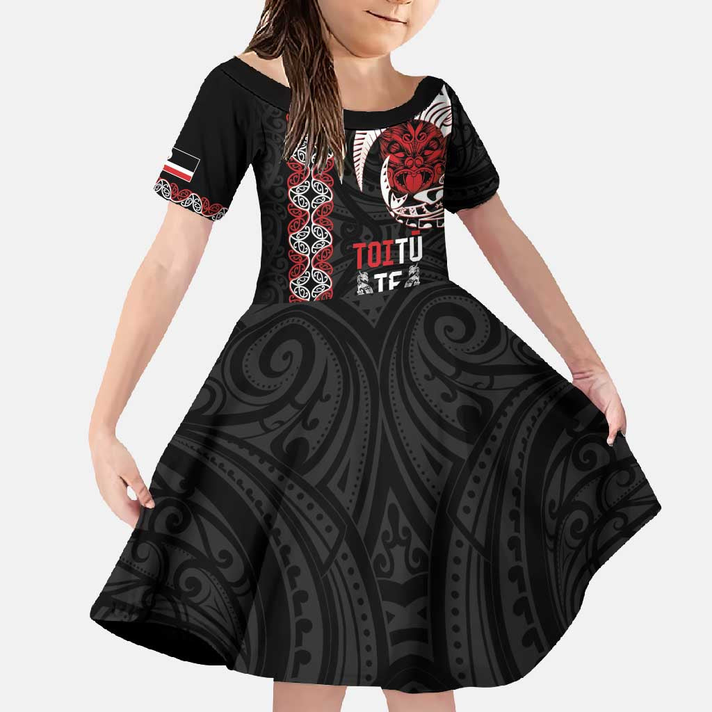 Aotearoa Toitu Te Tiriti Family Matching Tank Maxi Dress and Hawaiian Shirt Honour The Treaty Maori Haka LT14 Daughter's Dress Black - Polynesian Pride