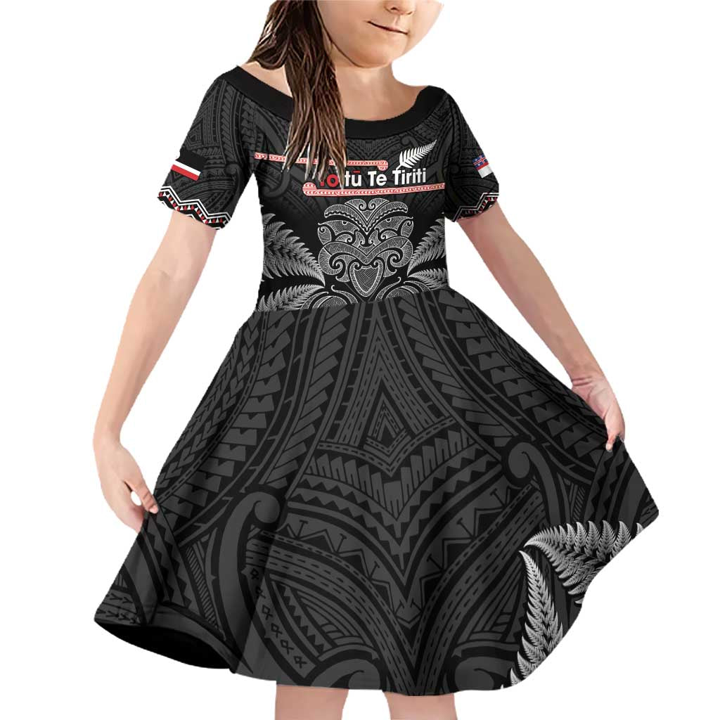 Aotearoa Toitu Te Tiriti Family Matching Off Shoulder Short Dress and Hawaiian Shirt Stand Together! Stand Stronger! - NZ Tiki LT14 Daughter's Dress Black - Polynesian Pride