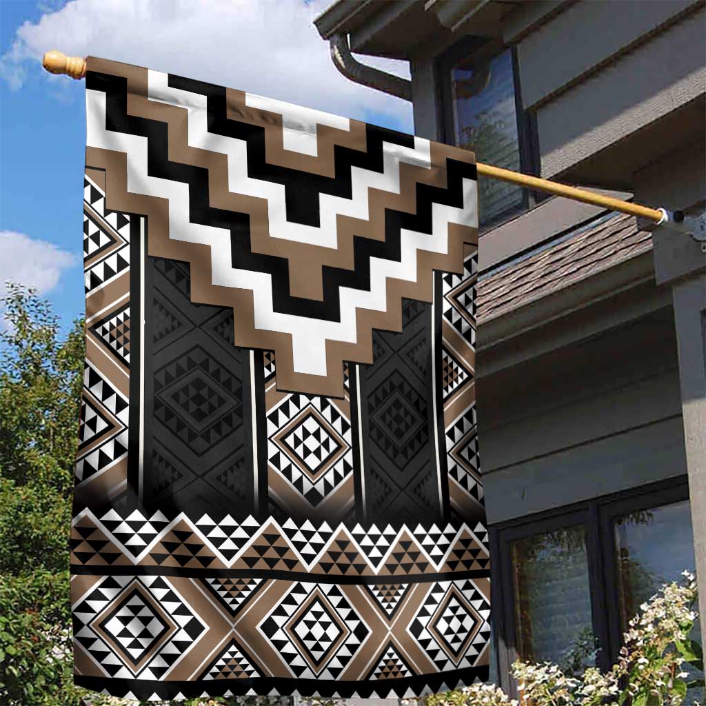 Brown Taniko Aotearoa Garden Flag Niho Taniwha Mix Poutama LT14