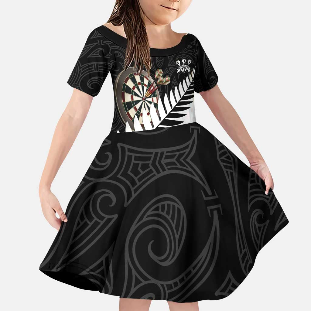 Personalised New Zealand Darts Family Matching Puletasi and Hawaiian Shirt Silver Fern Aotearoa Maori Pattern LT14 Daughter's Dress Black - Polynesian Pride