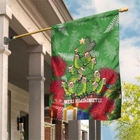 Kakapo New Zealand Christmas Garden Flag Meri Kirihimete Pohutukawa - Green Color LT14 House Flag Green - Polynesian Pride