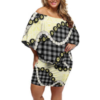 Black Palaka Hawaii Family Matching Off Shoulder Short Dress and Hawaiian Shirt Kukui Nut Pikake Lei Hawaiian Tapa Pattern LT14 Mom's Dress Black - Polynesian Pride