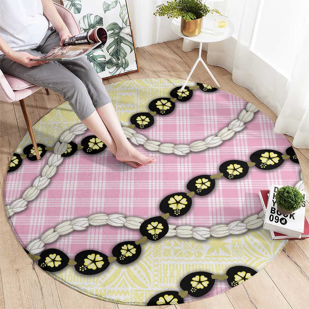 Pink Palaka Hawaii Round Carpet Kukui Nut Pikake Lei Hawaiian Tapa Pattern - Polynesian Pride