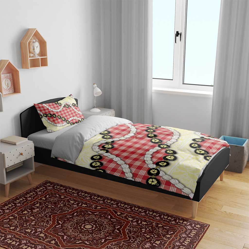 Red Palaka Hawaii Bedding Set Kukui Nut Pikake Lei Hawaiian Tapa Pattern - Polynesian Pride
