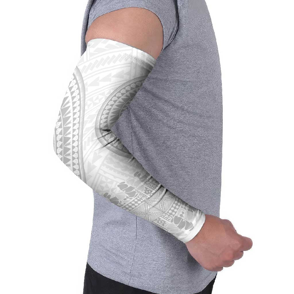 Niue White Sunday Arm Sleeves Tapu Fanau Ia Puakenikeni Hiapo Pattern - Polynesian Pride