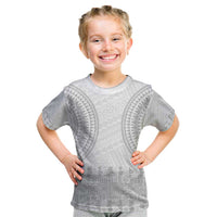 Niue White Sunday Kid T Shirt Tapu Fanau Ia Puakenikeni Hiapo Pattern - Polynesian Pride